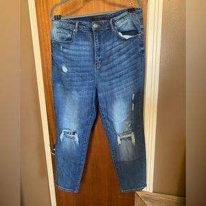 Risen jeans. Super stretchy and soft.